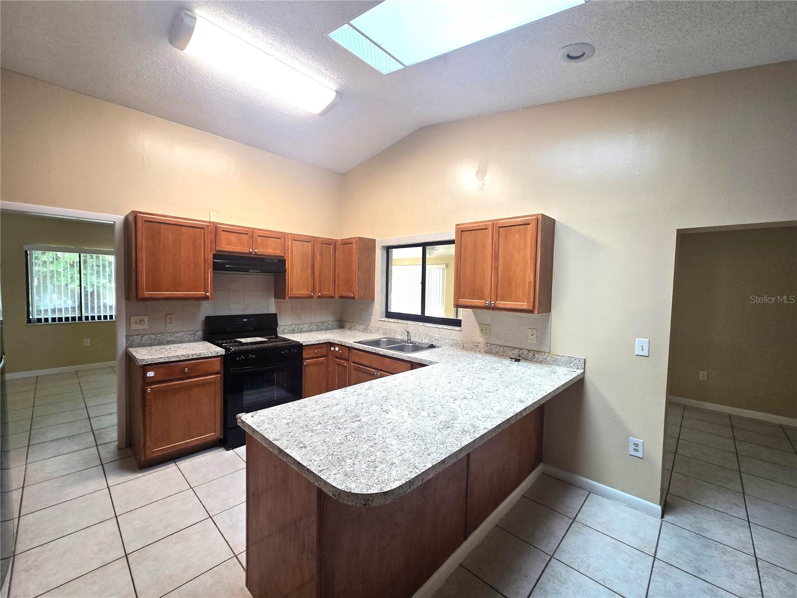 ORANGE RIDGE - Residential