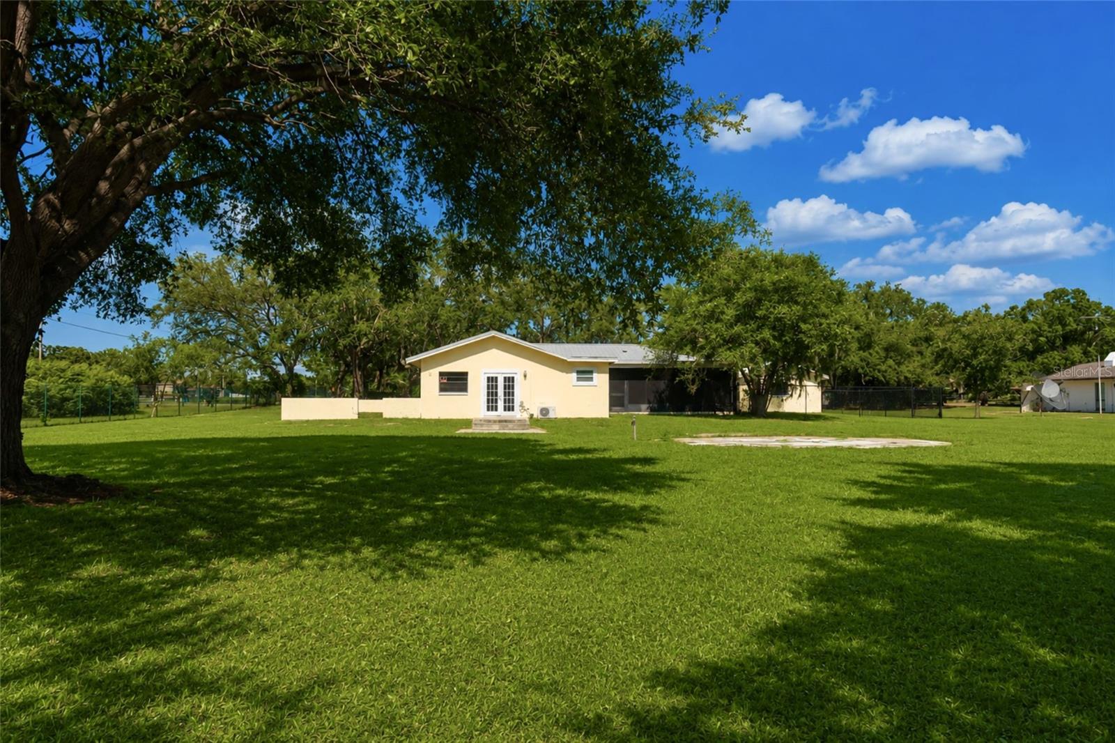 ROLLING OAKS ESTATES - Residential