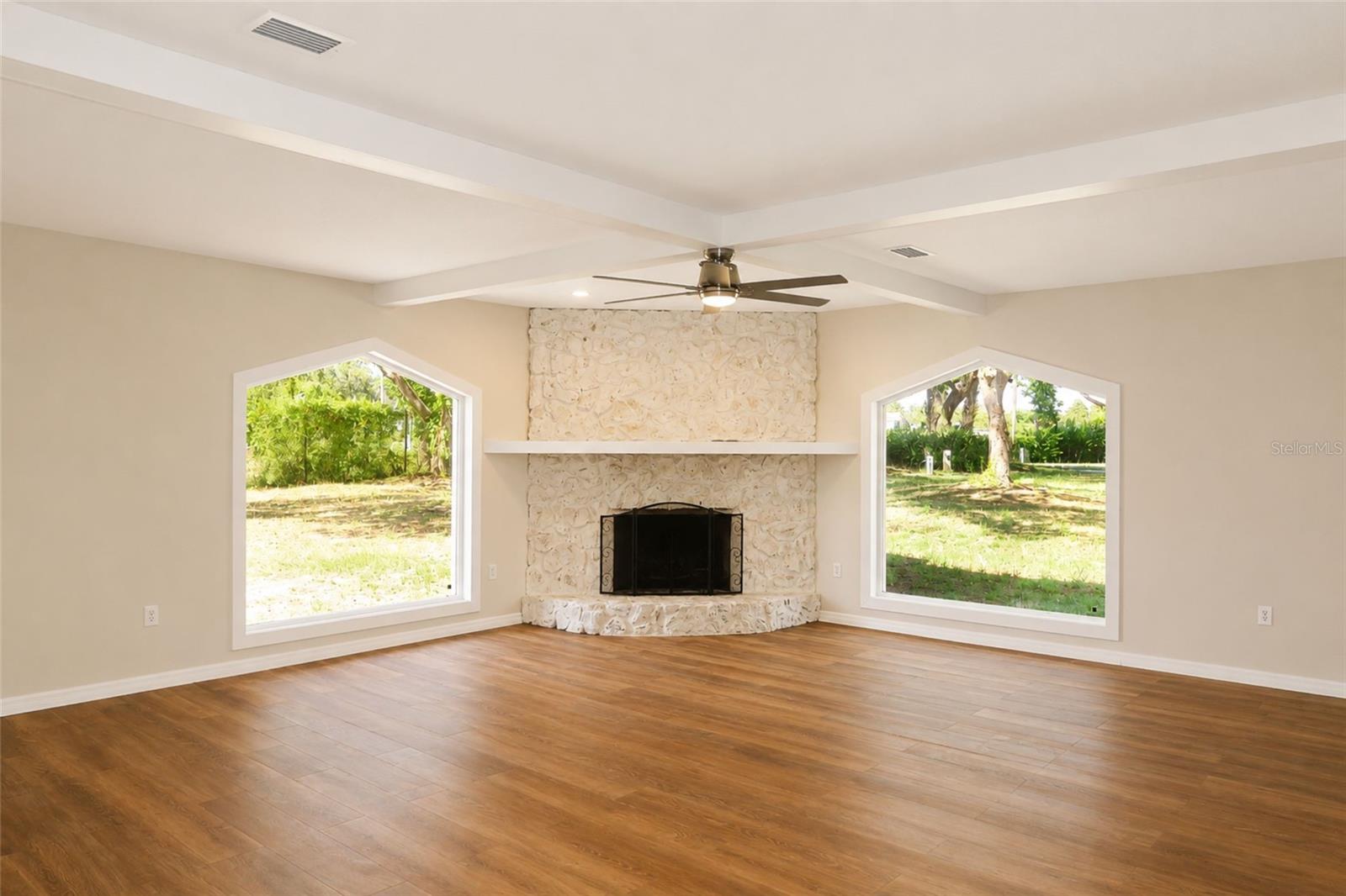 ROLLING OAKS ESTATES - Residential