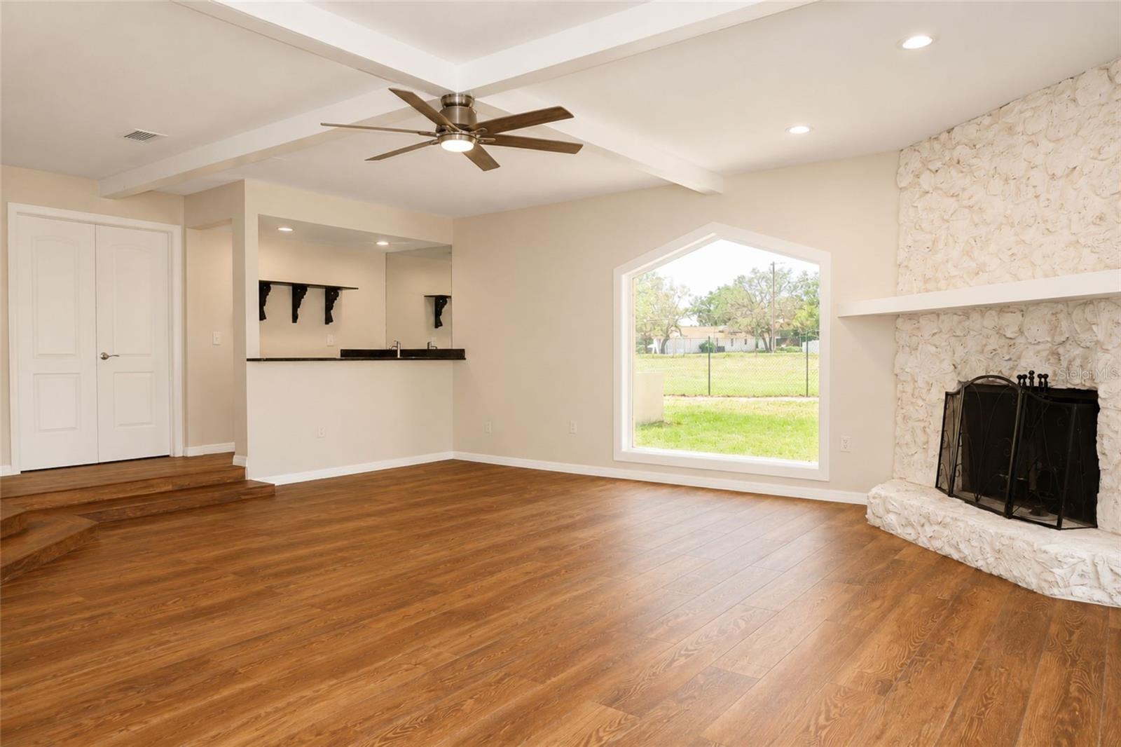 ROLLING OAKS ESTATES - Residential