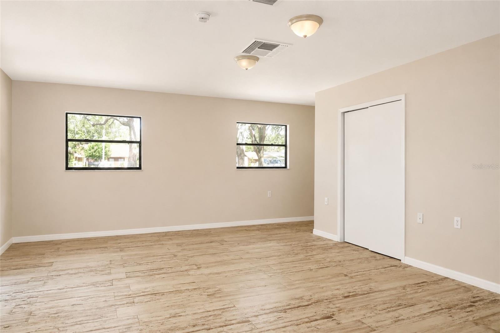 ROLLING OAKS ESTATES - Residential