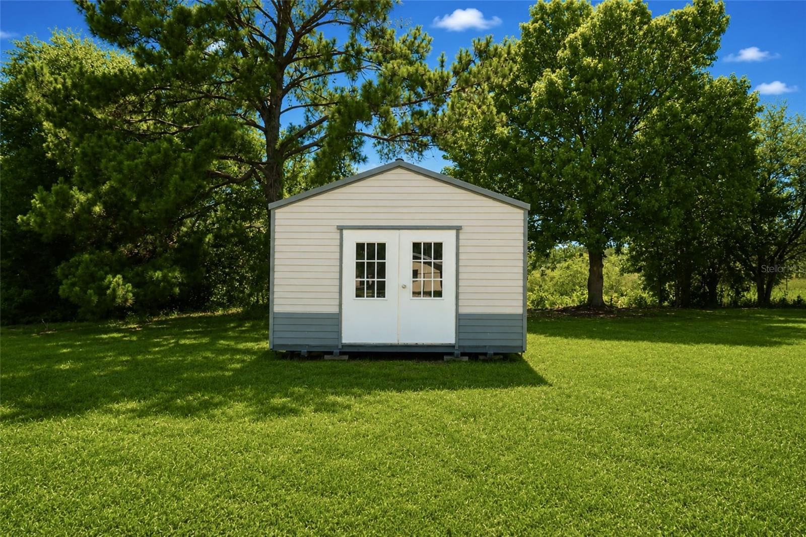 ROLLING OAKS ESTATES - Residential