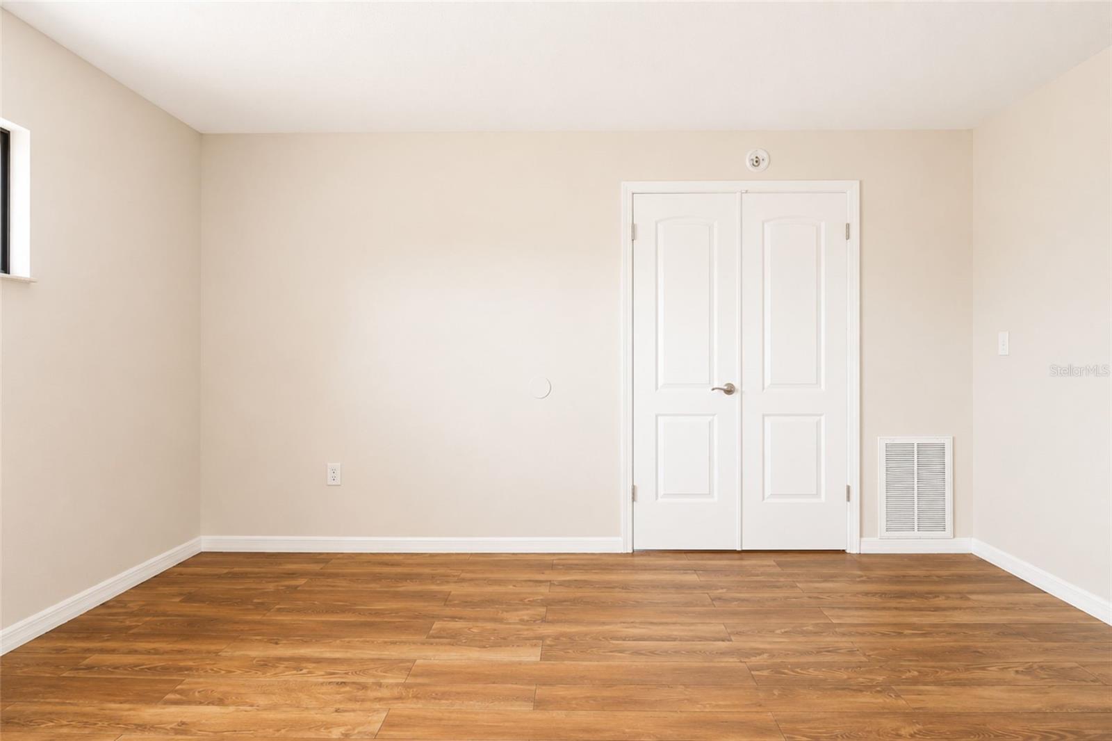 ROLLING OAKS ESTATES - Residential