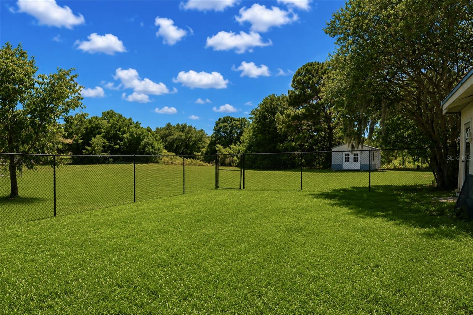 ROLLING OAKS ESTATES - Residential