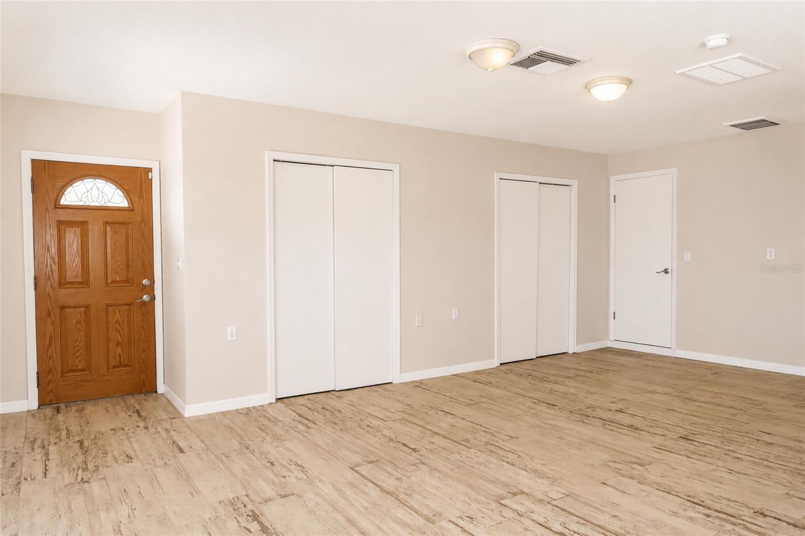 ROLLING OAKS ESTATES - Residential