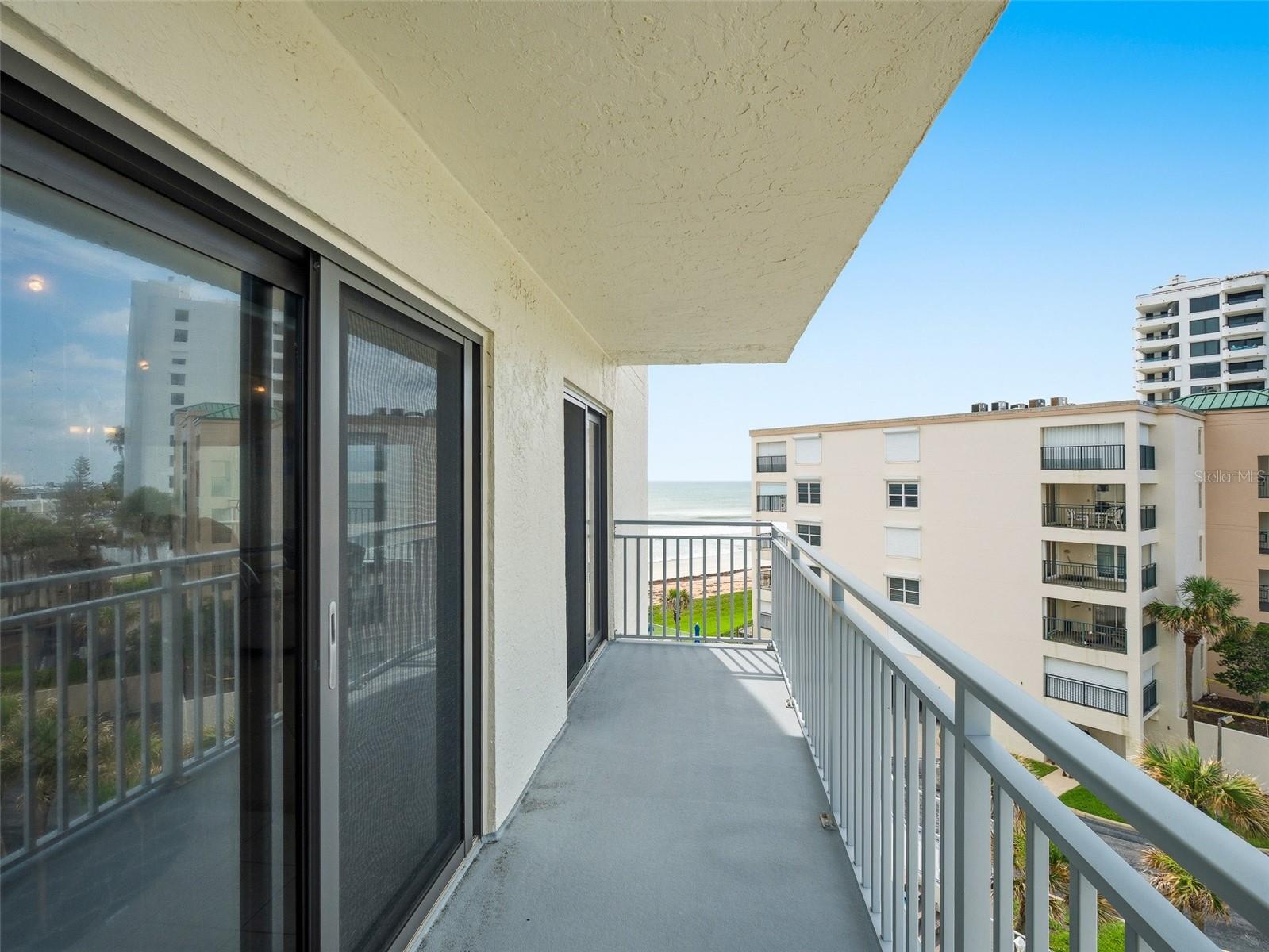 SEASCAPE TOWERS CONDO PH 01 - Residential