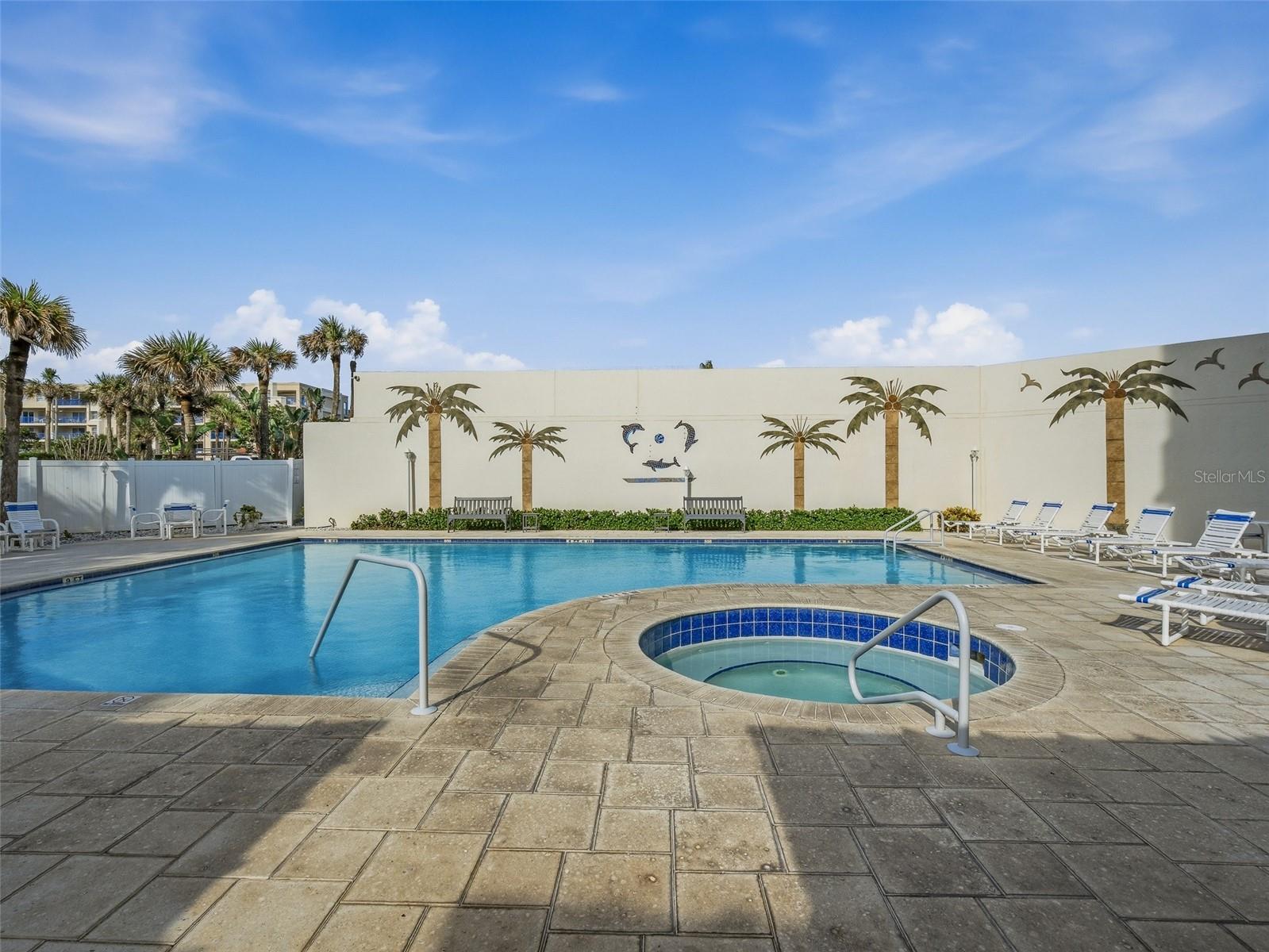 SEASCAPE TOWERS CONDO PH 01 - Residential