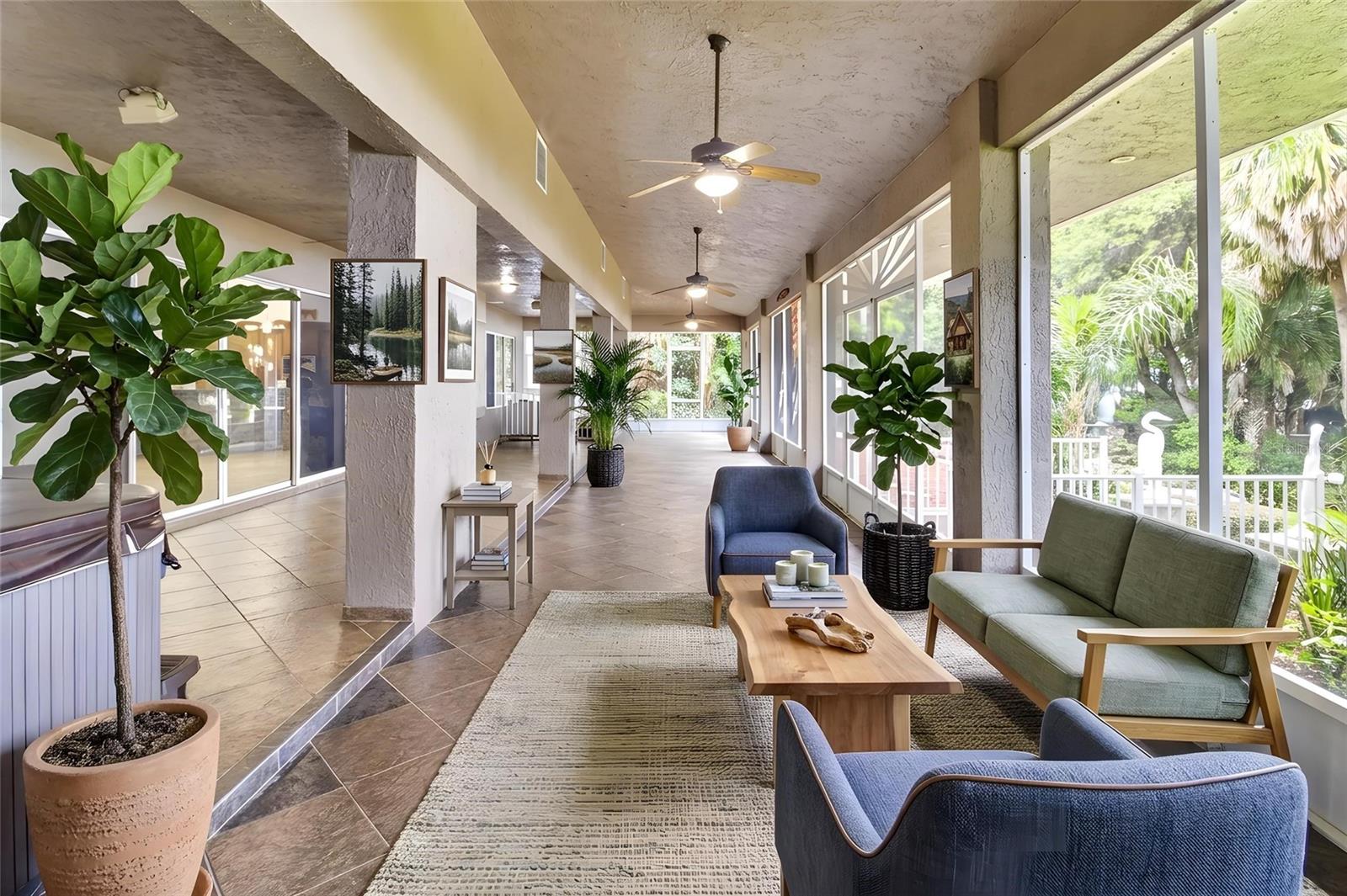 LAKE LOCHLOOSE SHORES - Residential