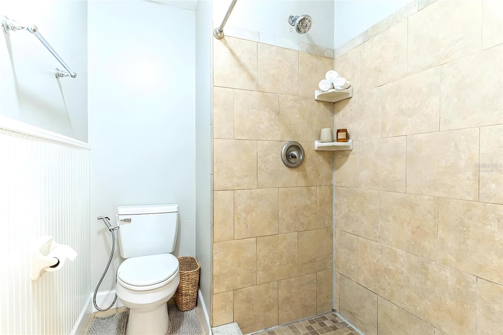 ISLAND WALK ADD - Residential Lease