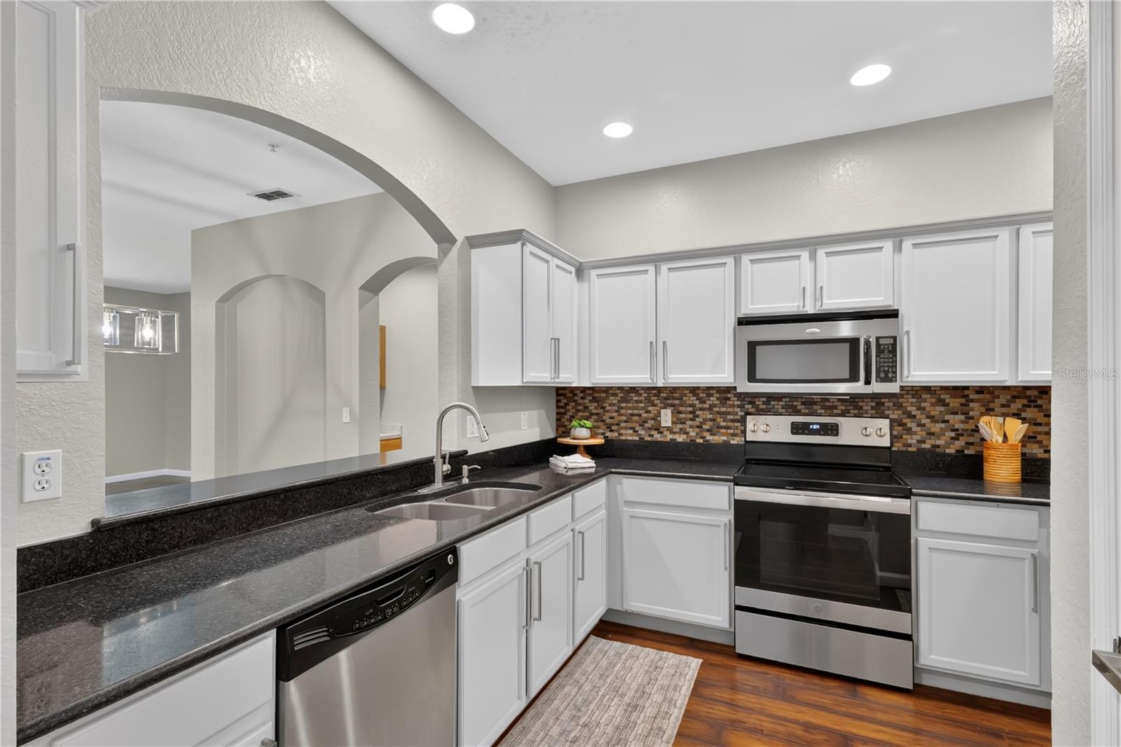 TOWNHOMES OF FLORA RIDGE PH 2 - Residential