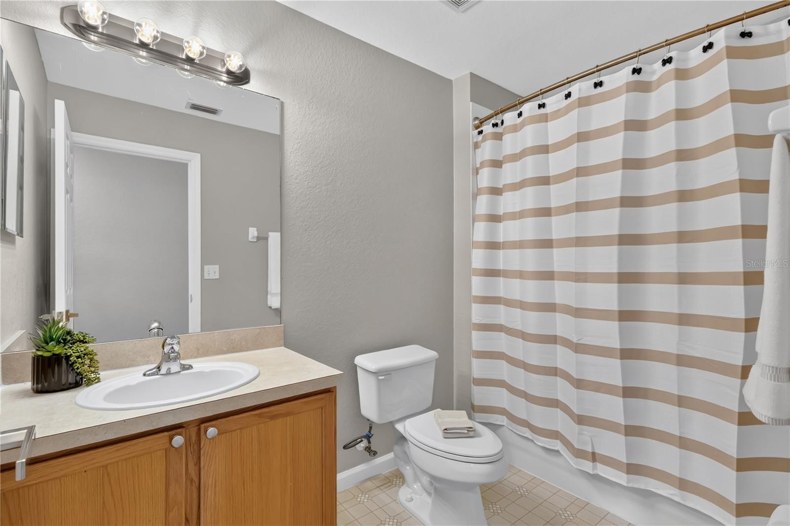 TOWNHOMES OF FLORA RIDGE PH 2 - Residential