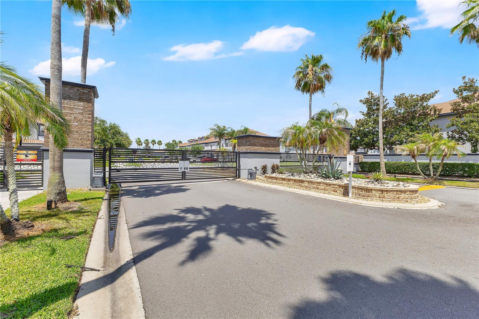 TOWNHOMES OF FLORA RIDGE PH 2 - Residential