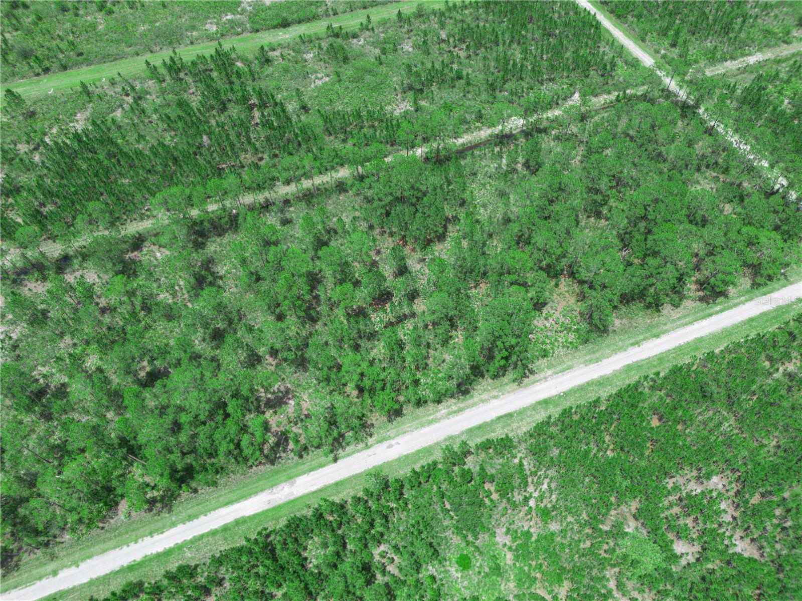 INDIAN LAKE ESTATES - Land