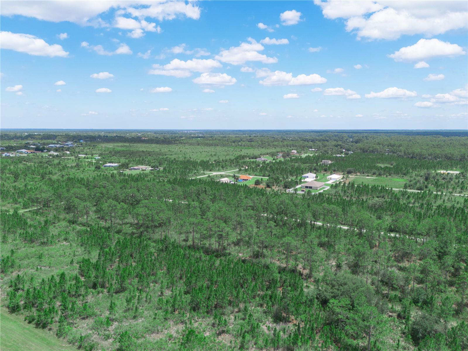 INDIAN LAKE ESTATES - Land