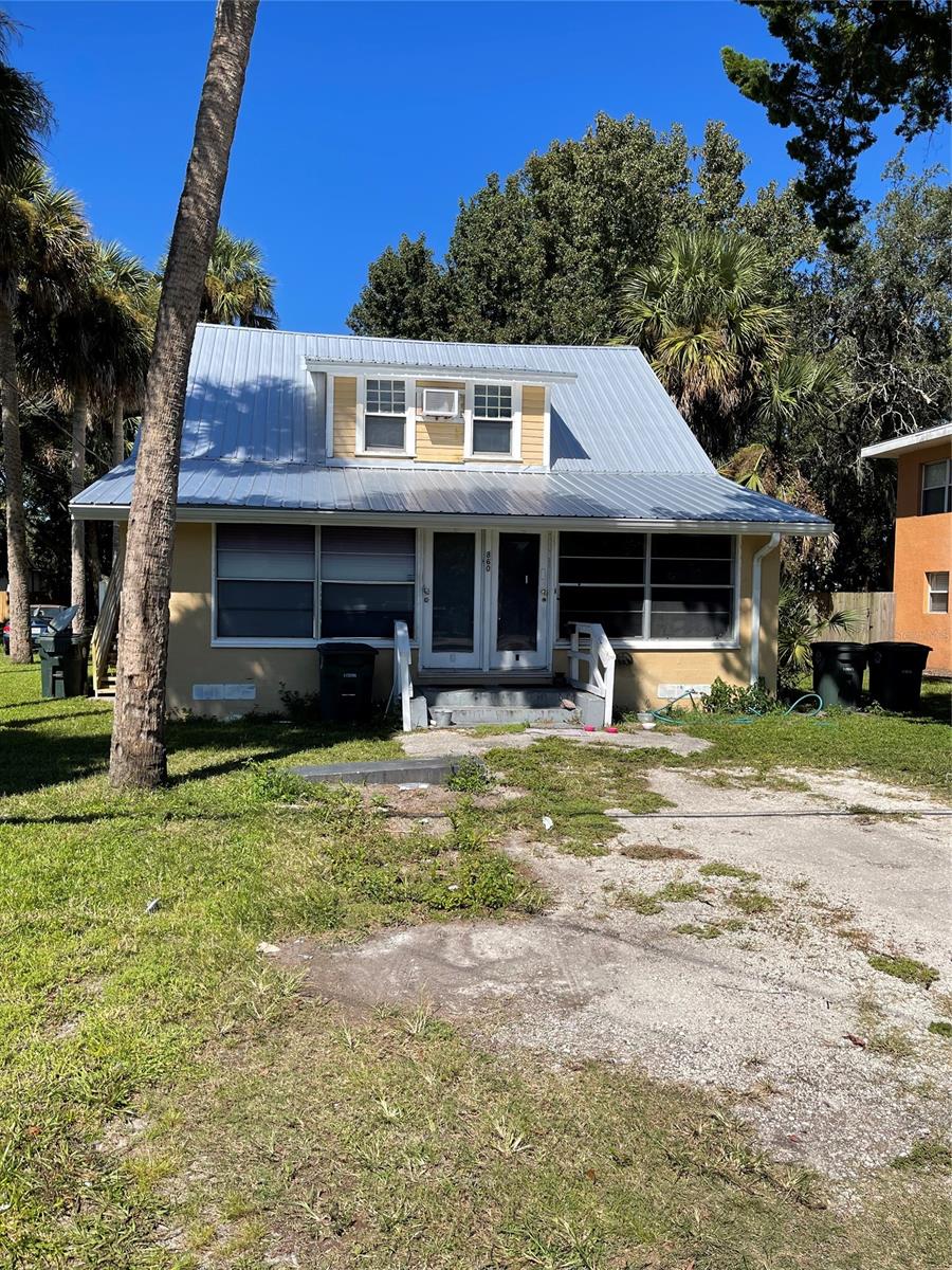 Fantastic opportunity to own an income producing triplex located in the heart of Daytona Beach. This triplex offers a unique opportunity for savvy investors seeking an income-generating asset. Live in one unit and rent out the others or lease all three units to maximize your return. Two 2 bedroom/1 bath units and one studio apartment. All 3 units currently rented with month to month tenants.