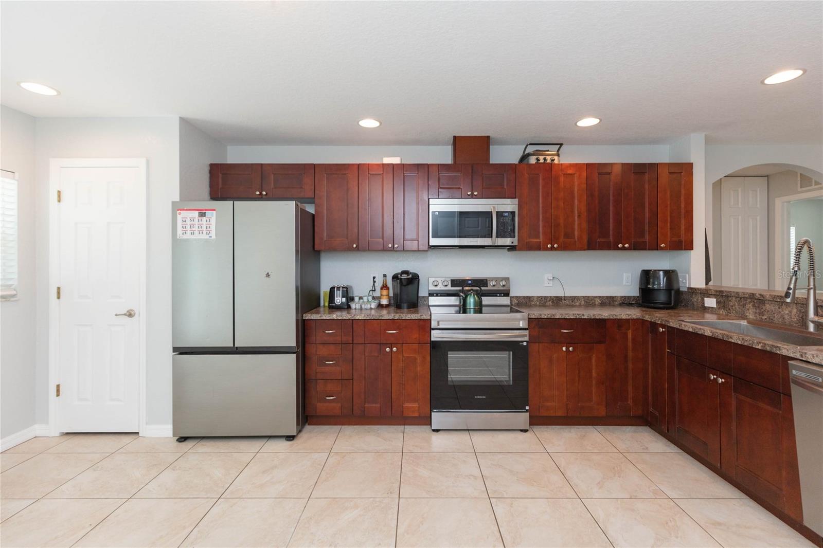 STEVENS SUB - Residential