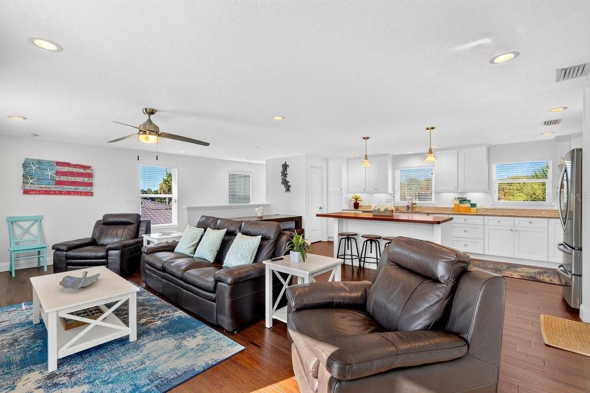 SILVER SANDS SEC D - Residential