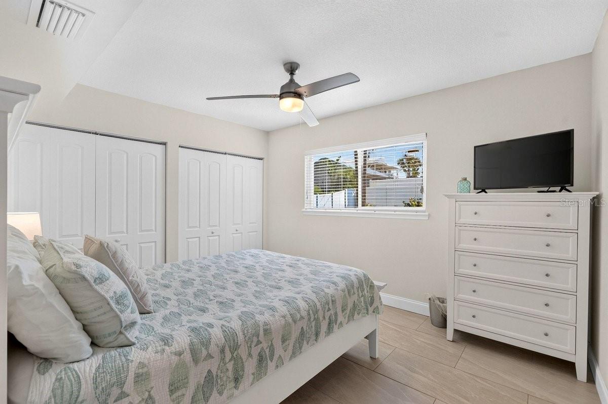 SILVER SANDS SEC D - Residential