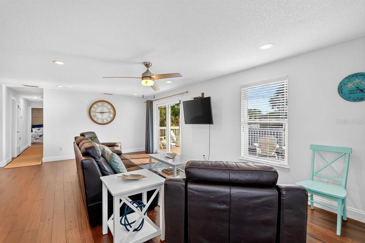 SILVER SANDS SEC D - Residential