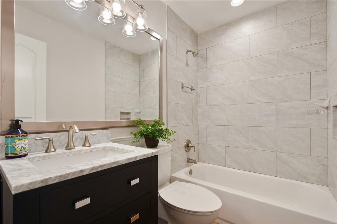 LUCERNE OAKS CONDO - Residential