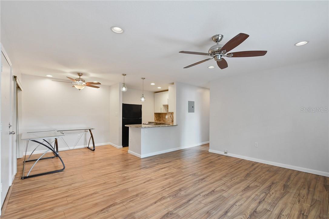 LUCERNE OAKS CONDO - Residential