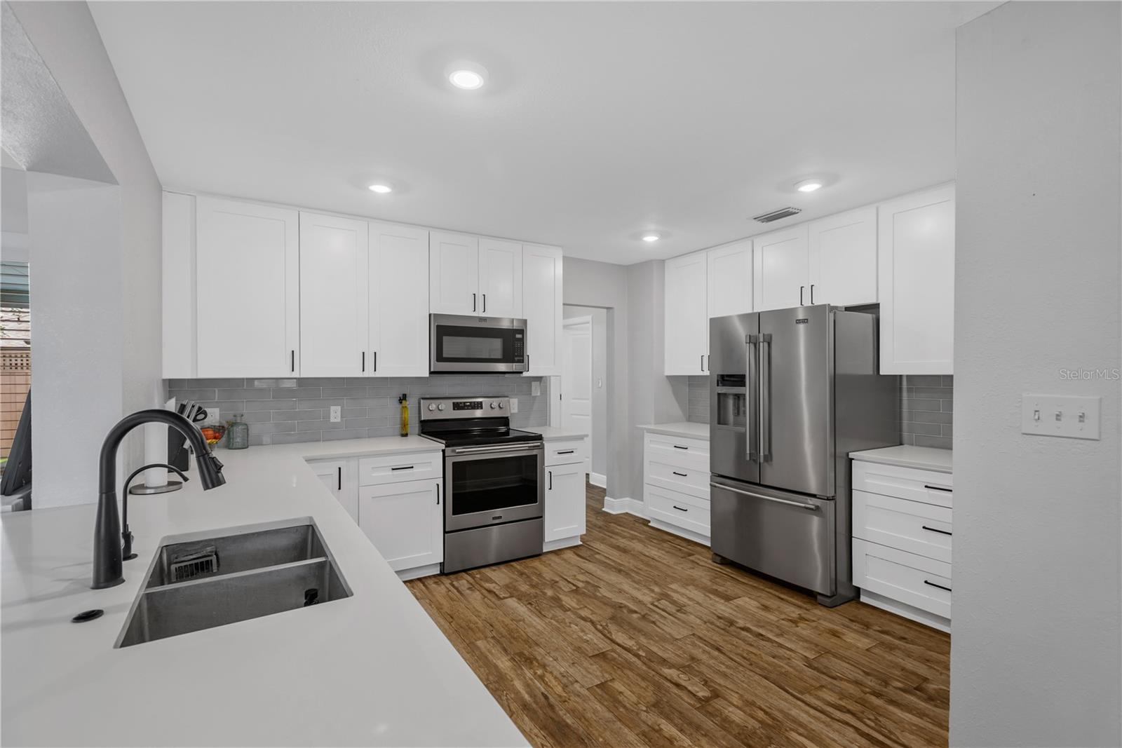 POINCIANA PARK - Residential