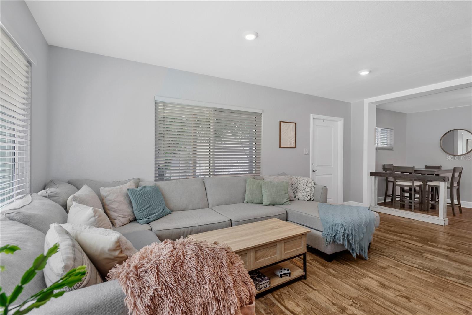 POINCIANA PARK - Residential