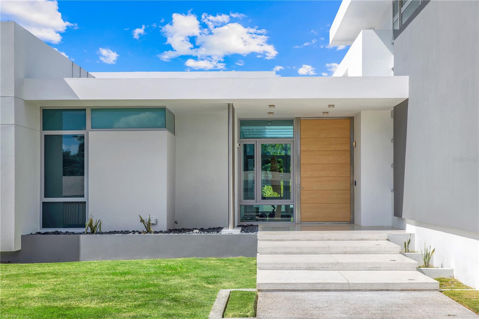 URB. SANTA MARIA - Residential