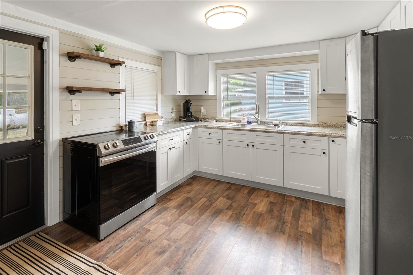 TWIN LAKE PARK RESUB - Residential