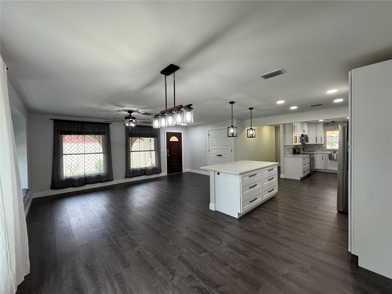 LIVE OAK HEIGHTS - Residential