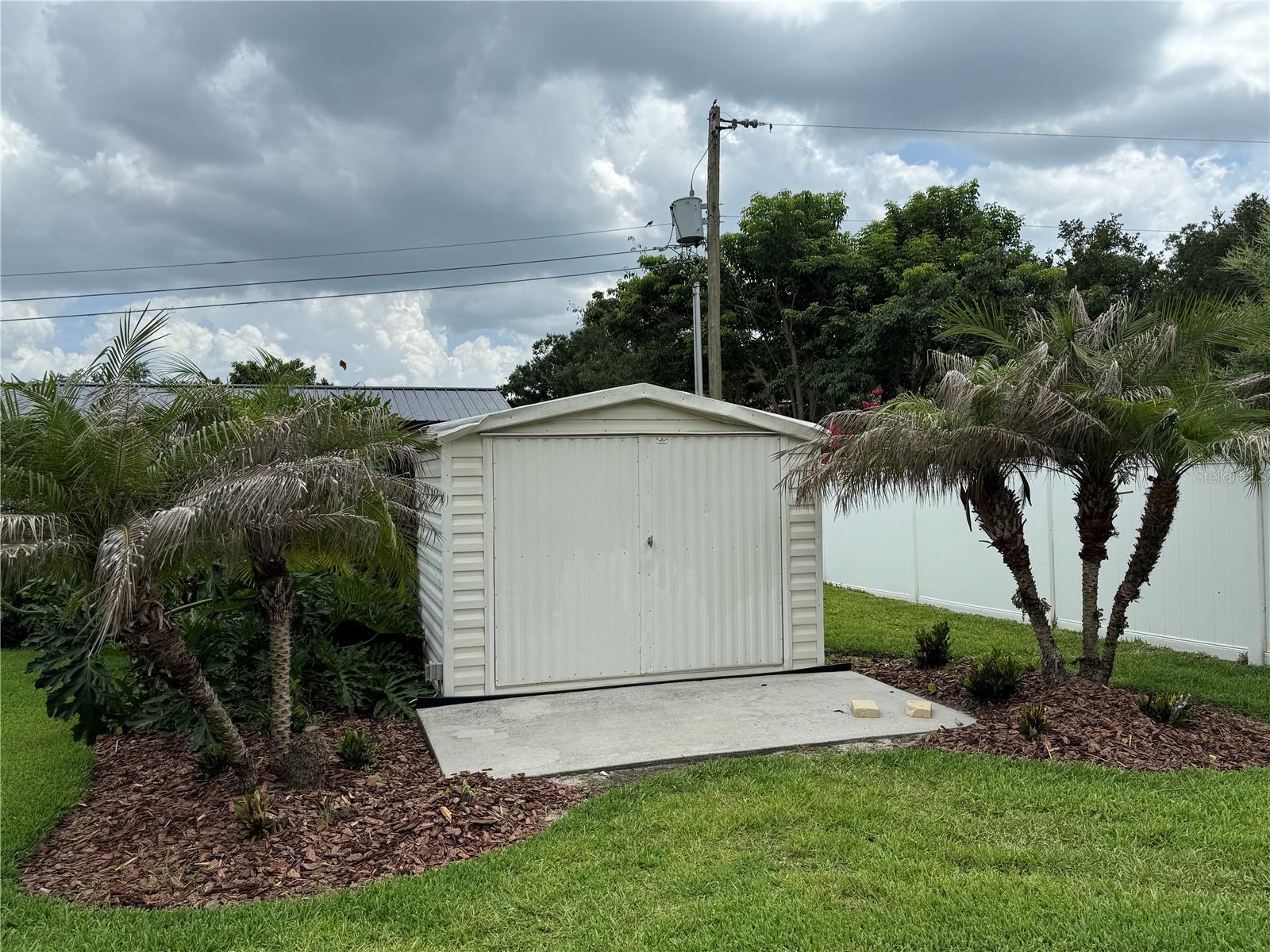 LIVE OAK HEIGHTS - Residential
