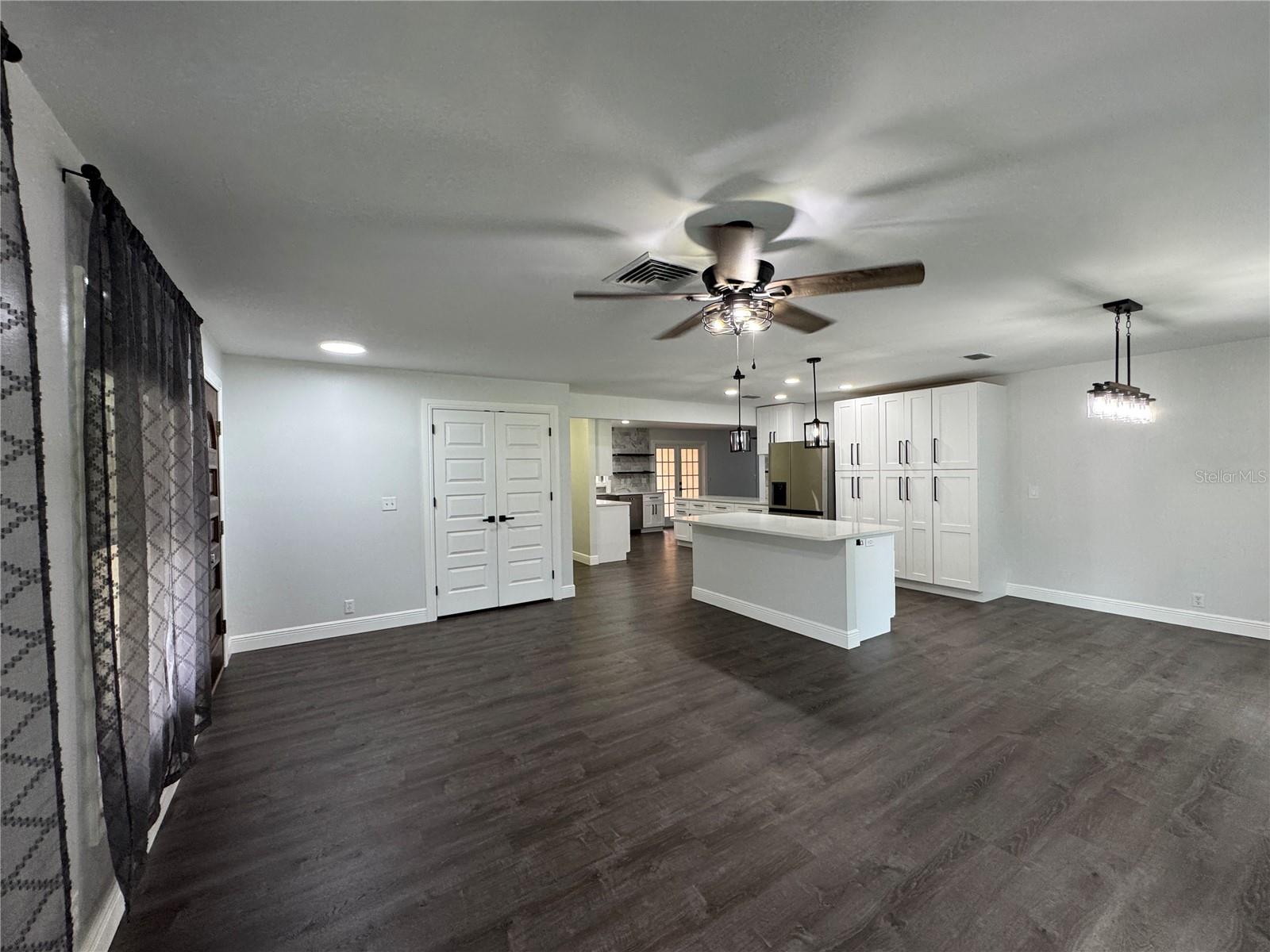 LIVE OAK HEIGHTS - Residential