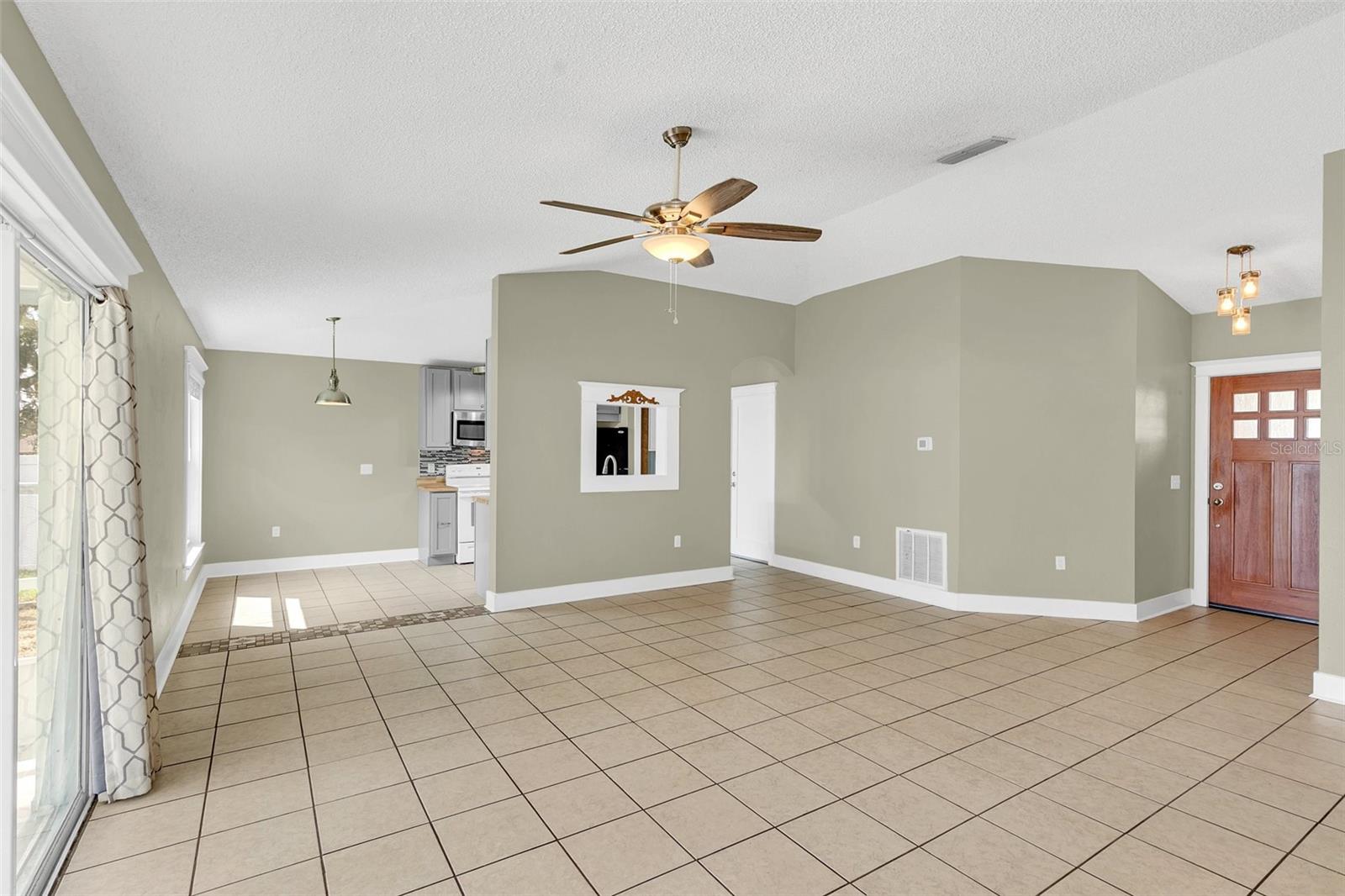 DELTONA LAKES UNIT 41 - Residential