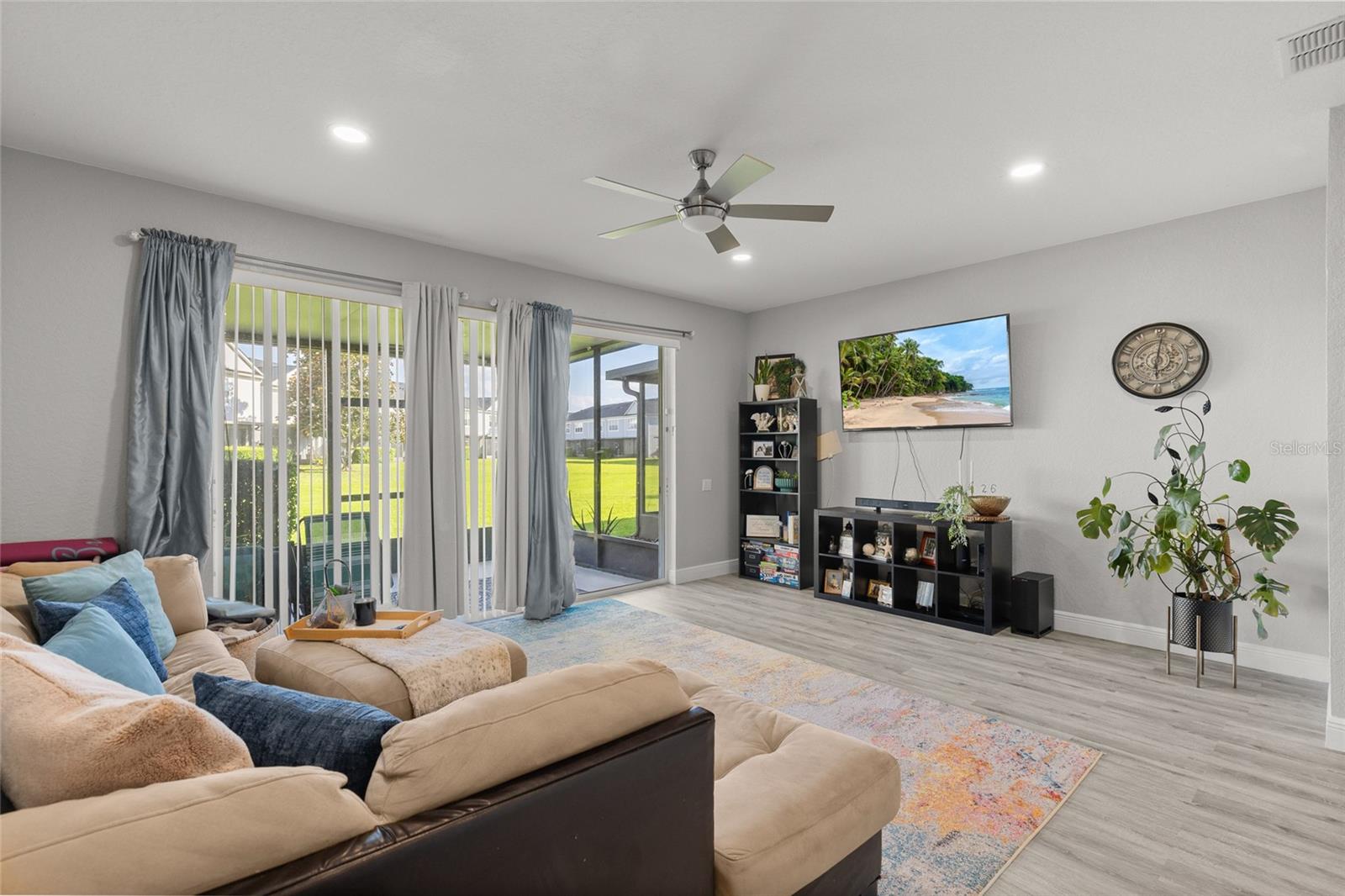 SPRING ISLE - Residential Lease