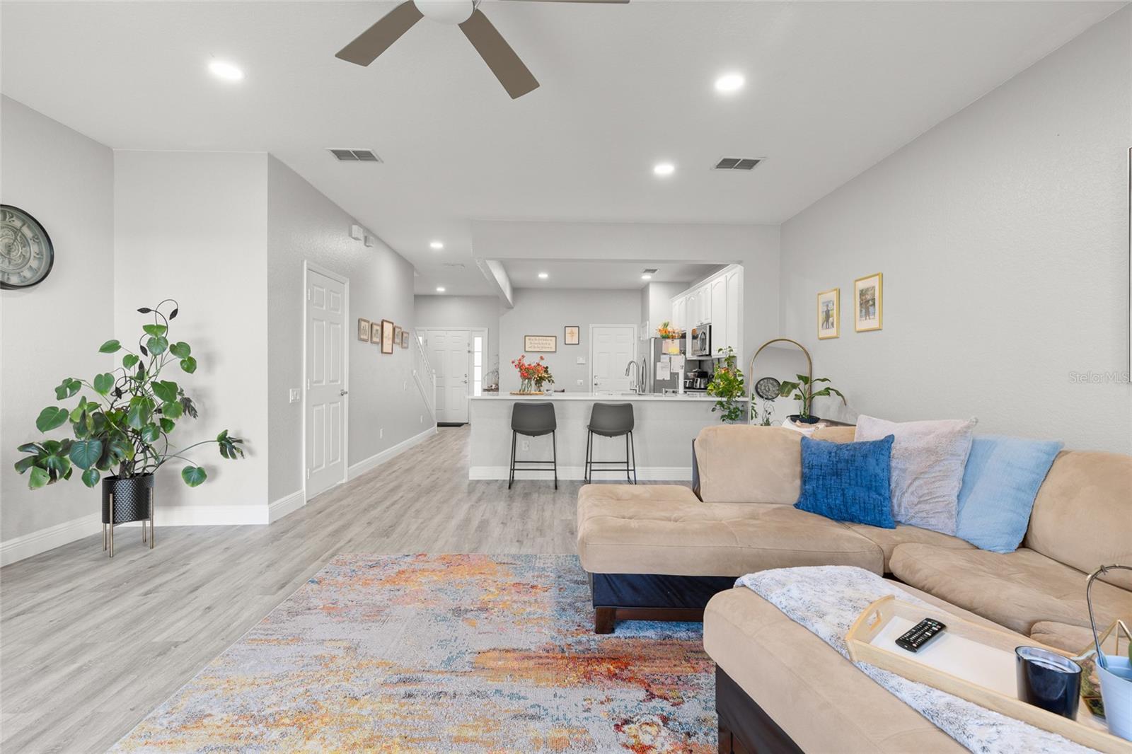 SPRING ISLE - Residential Lease