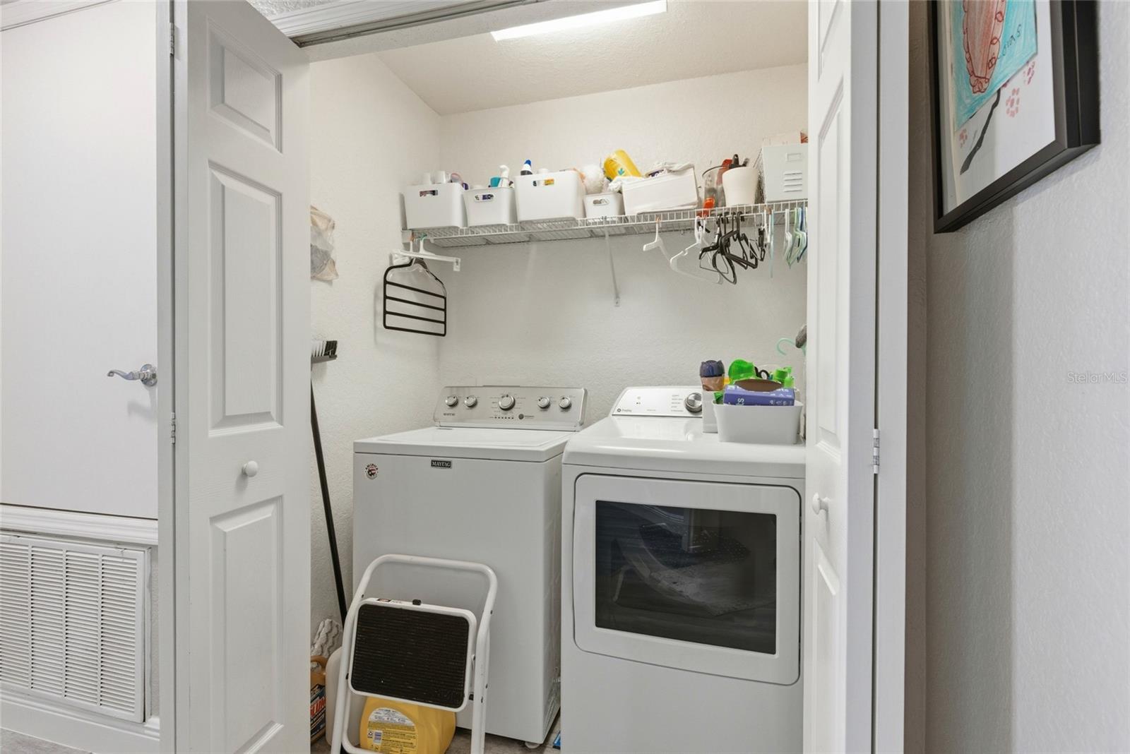 SPRING ISLE - Residential Lease