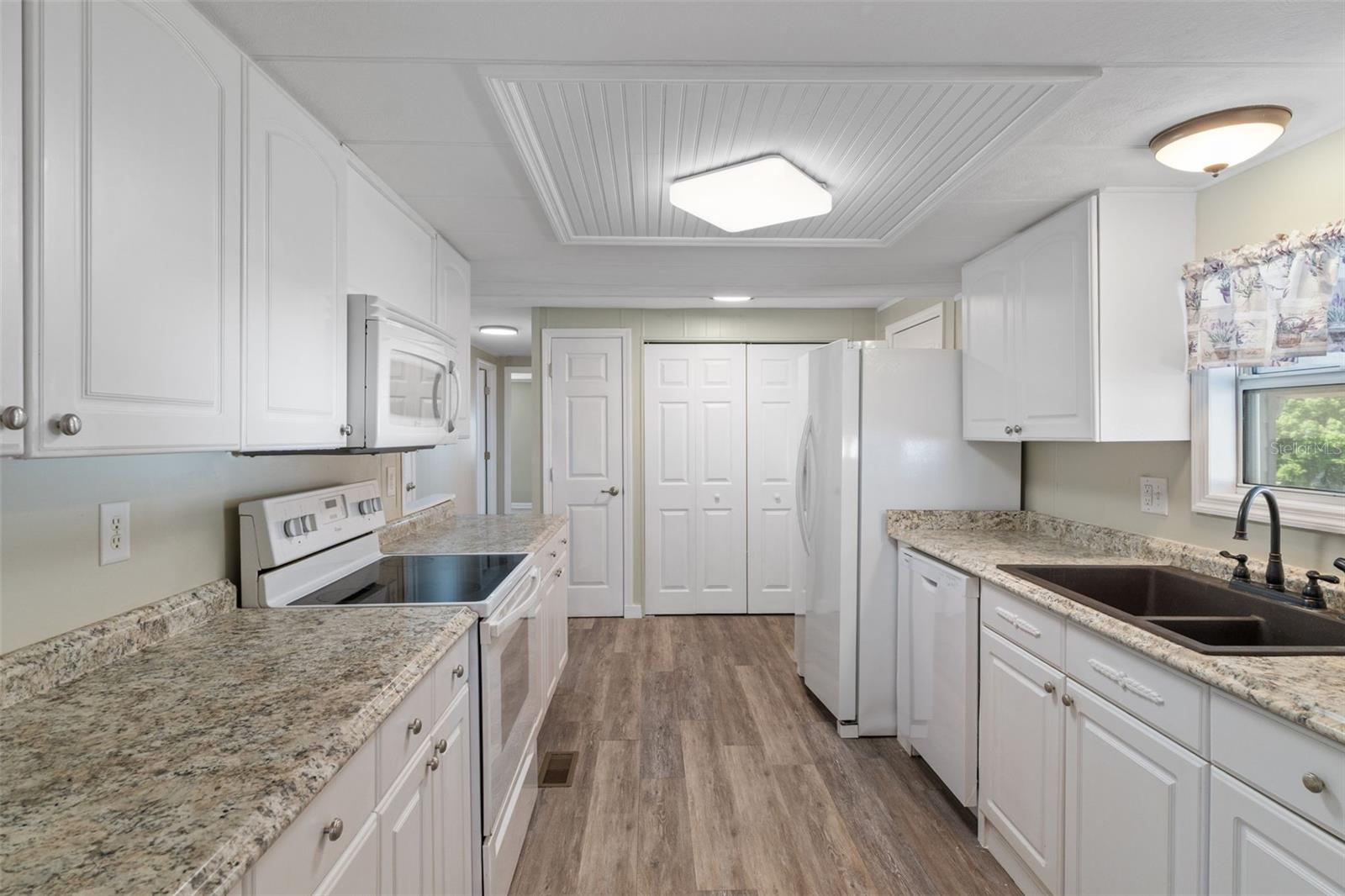 HIGH POINT MH SUB - Residential