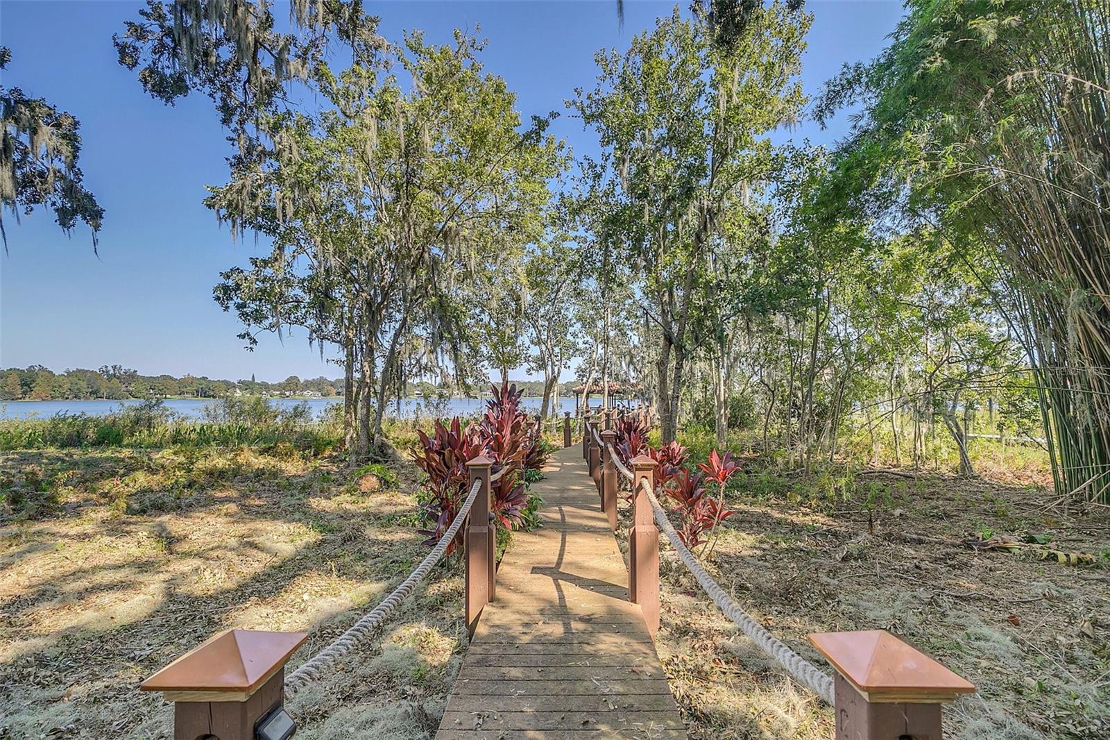 WINDSONG-PRESERVE POINT - Residential