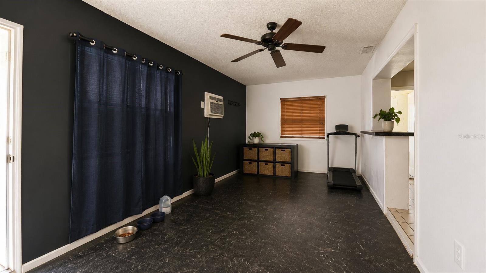 INWOOD - Residential