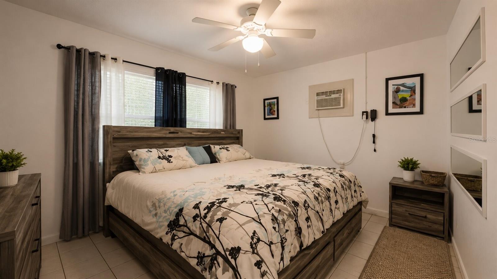 INWOOD - Residential