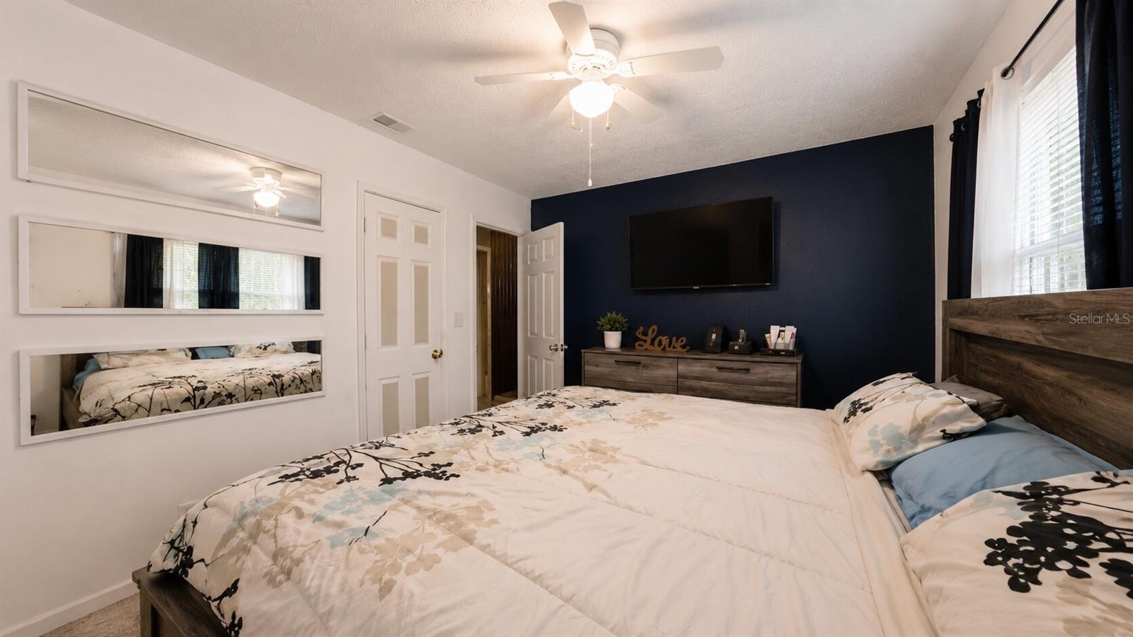 INWOOD - Residential