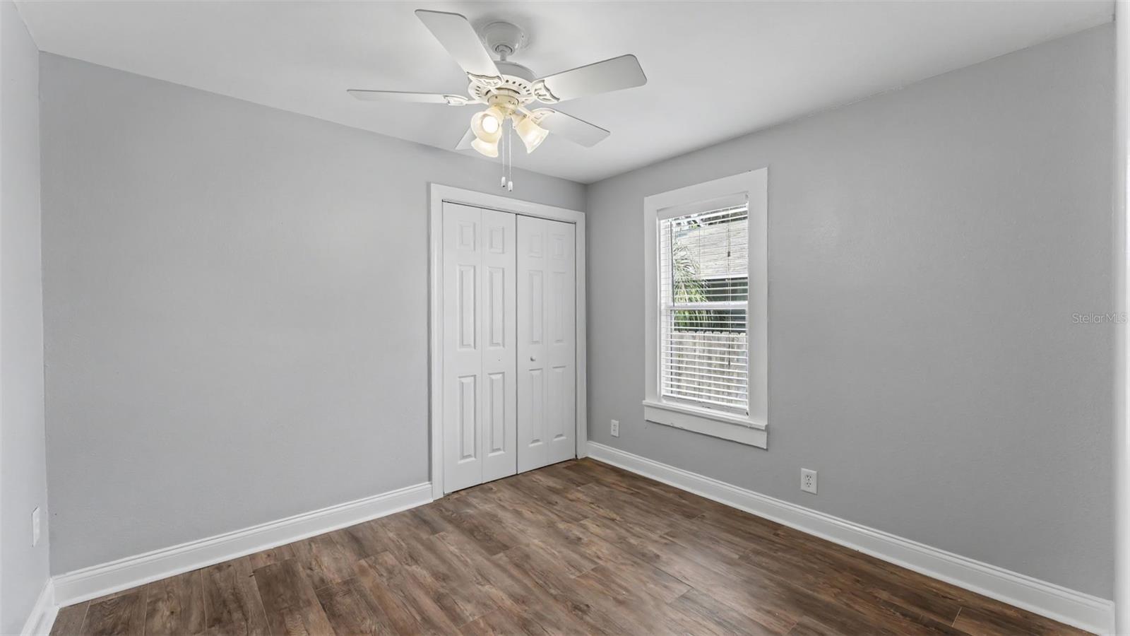LAKE HUNTER HEIGHTS - Residential