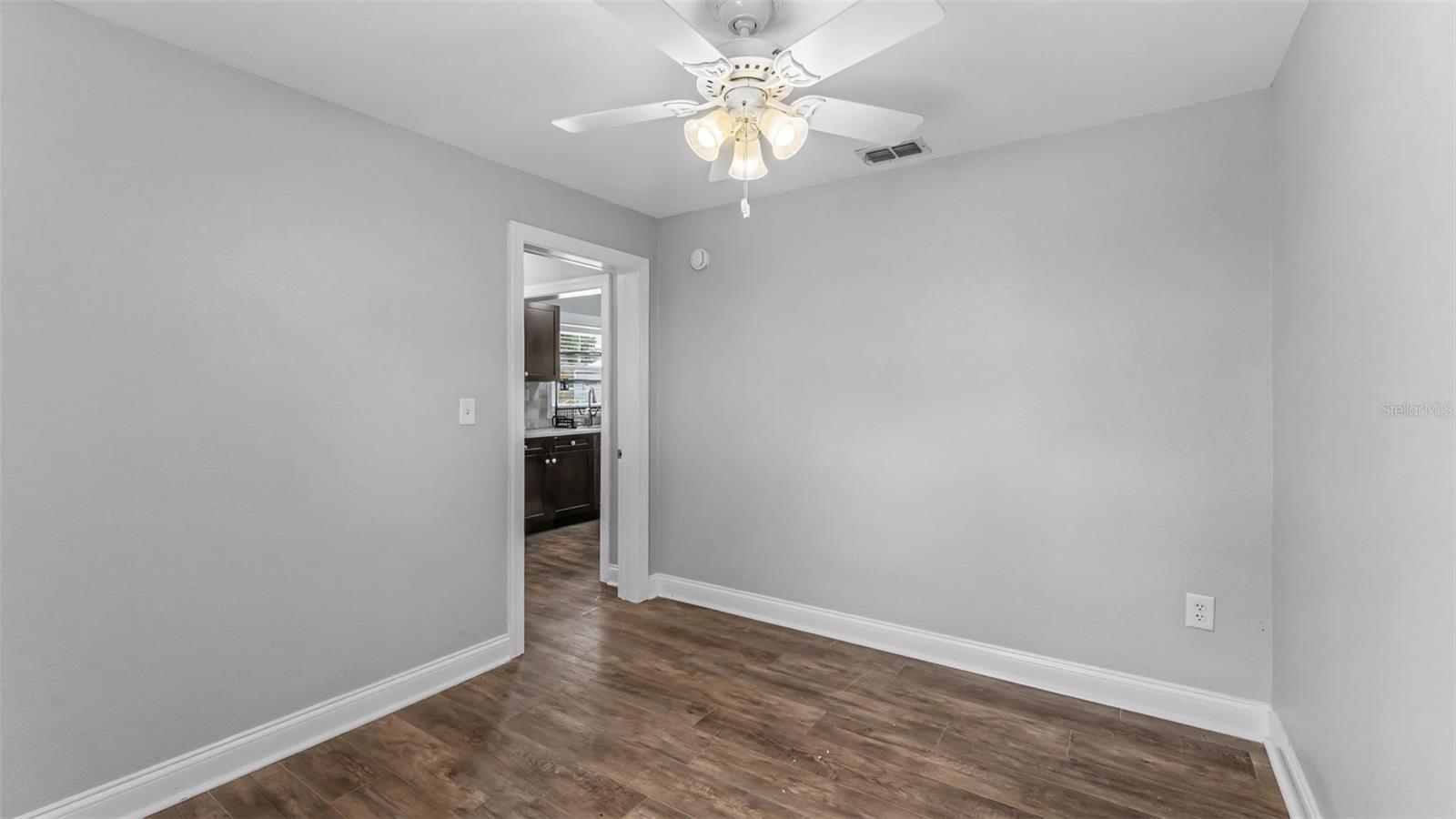 LAKE HUNTER HEIGHTS - Residential