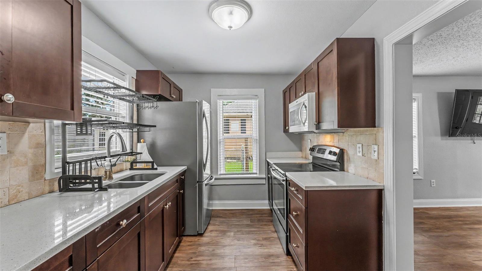 LAKE HUNTER HEIGHTS - Residential