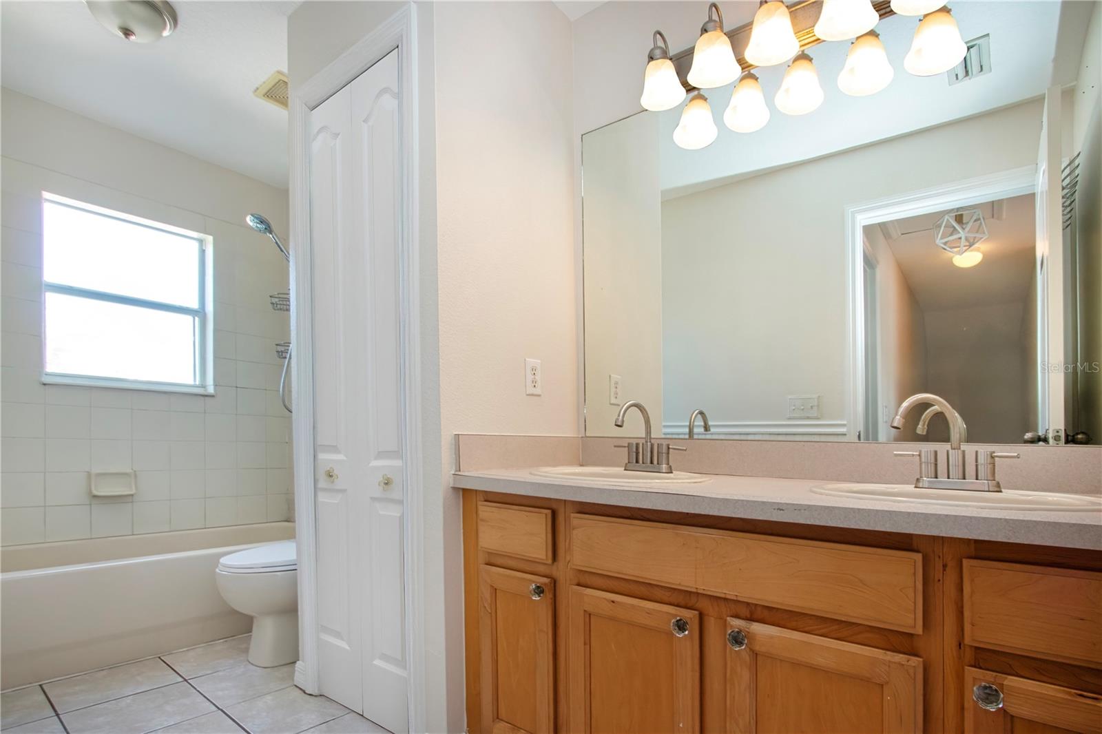 GREENBROOK VILLAGE SP BB UN 1 - Residential