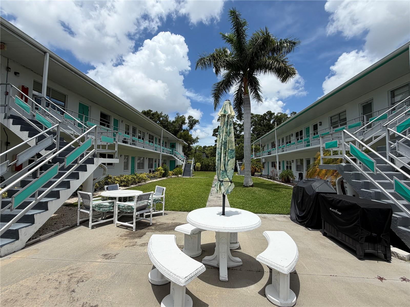 TOWN APTS CONDO - Residential