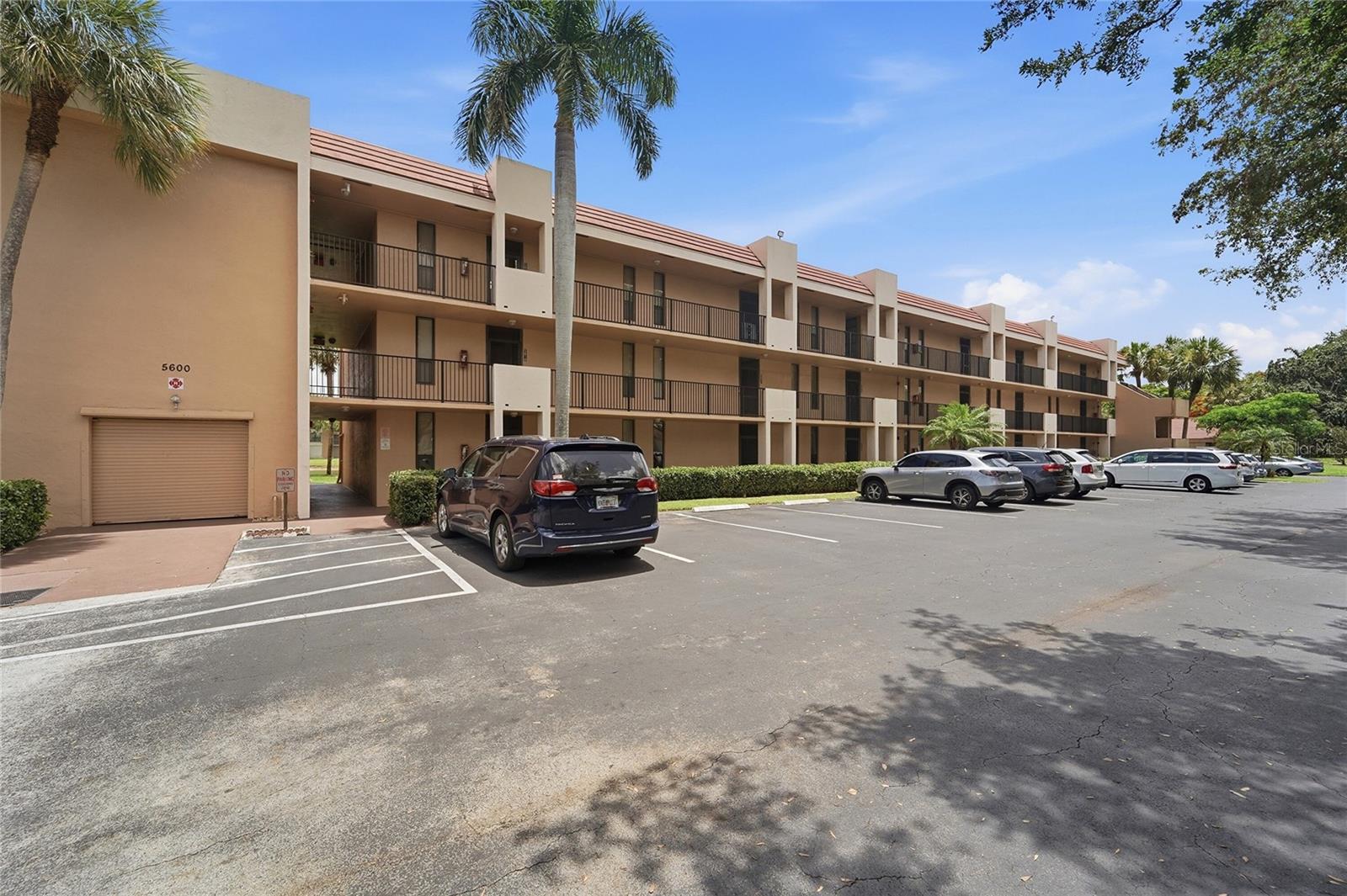 CORAL GATE I CONDO - Residential