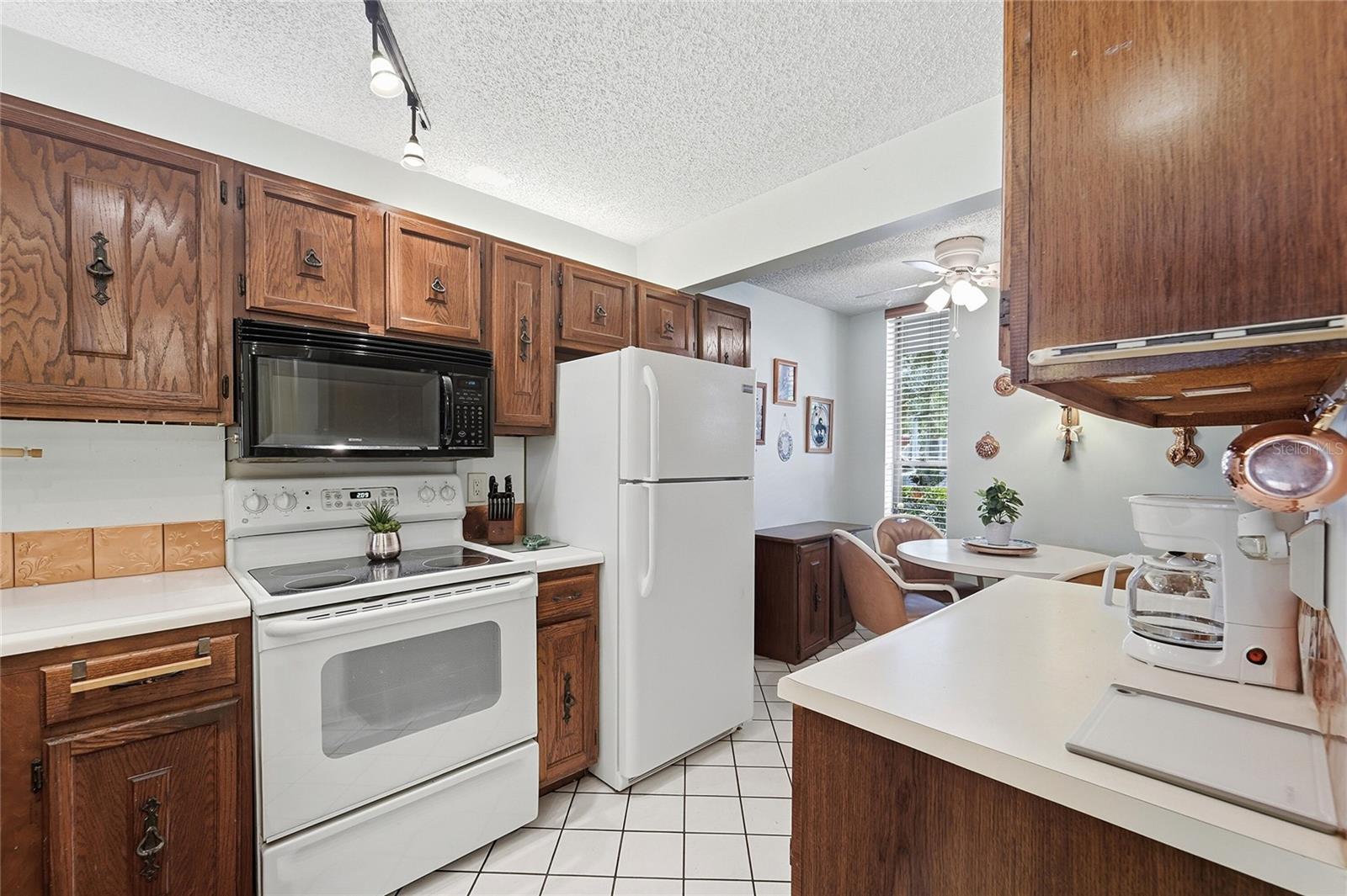 CORAL GATE I CONDO - Residential