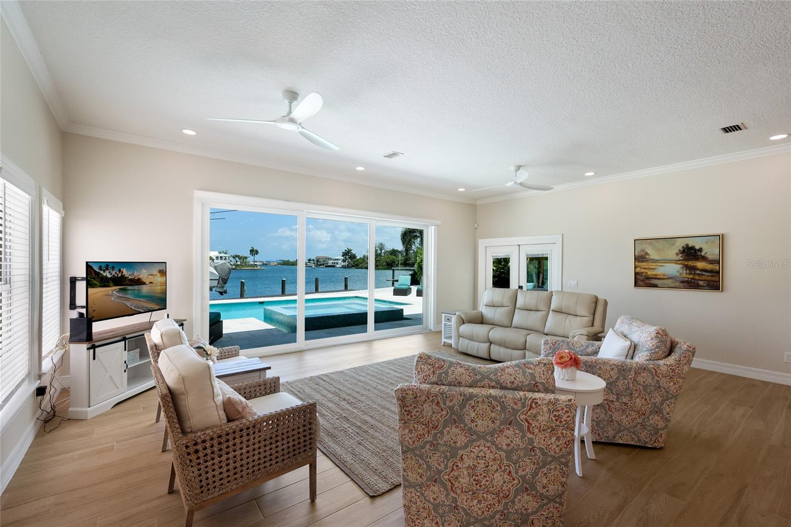 BAY PALMS ADD - Residential