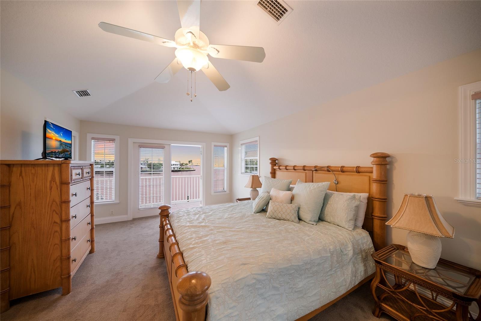 BAY PALMS ADD - Residential